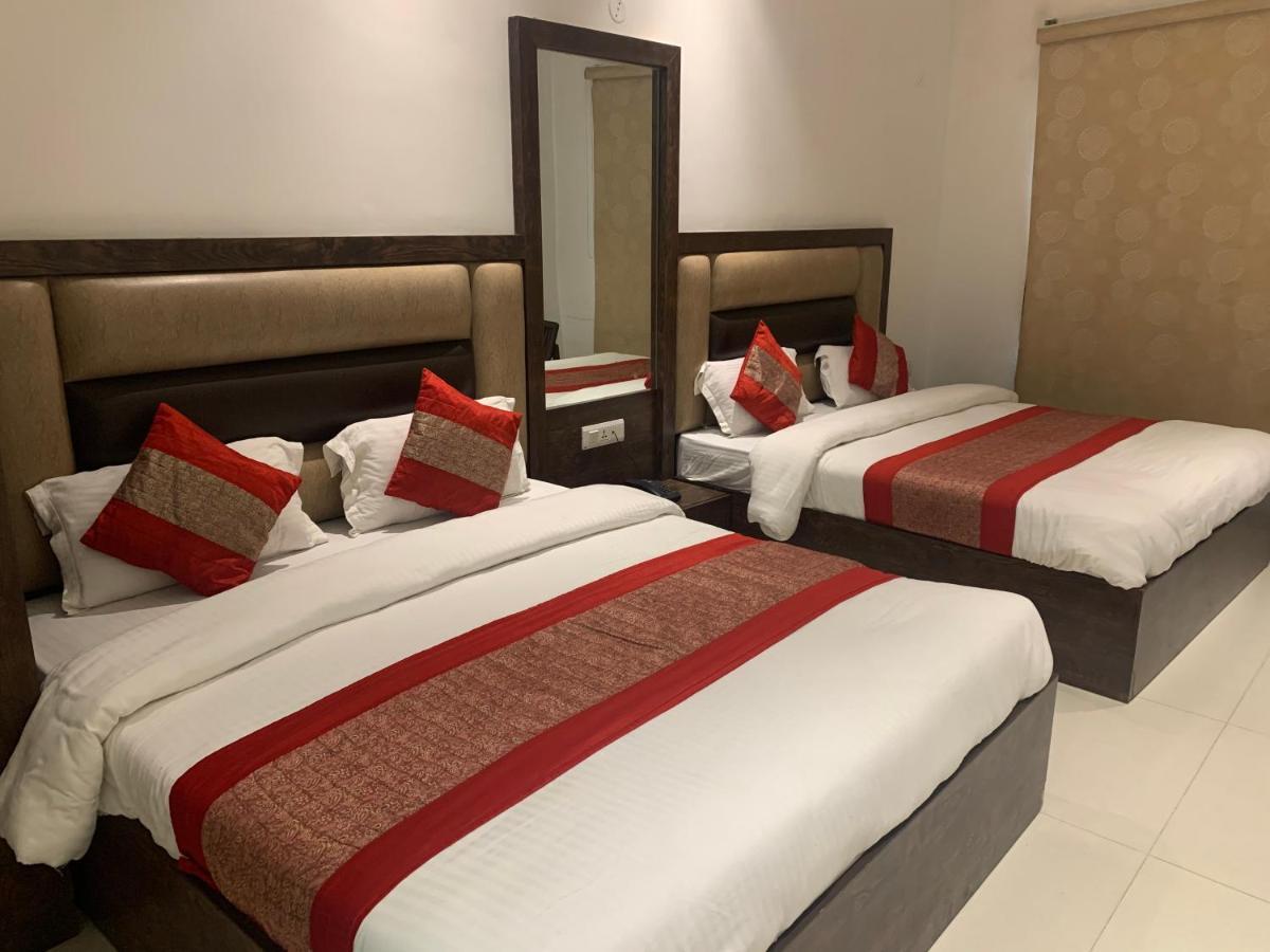 Hotel Sb Residency Amritsar Exterior foto
