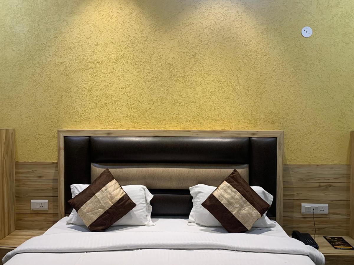 Hotel Sb Residency Amritsar Exterior foto