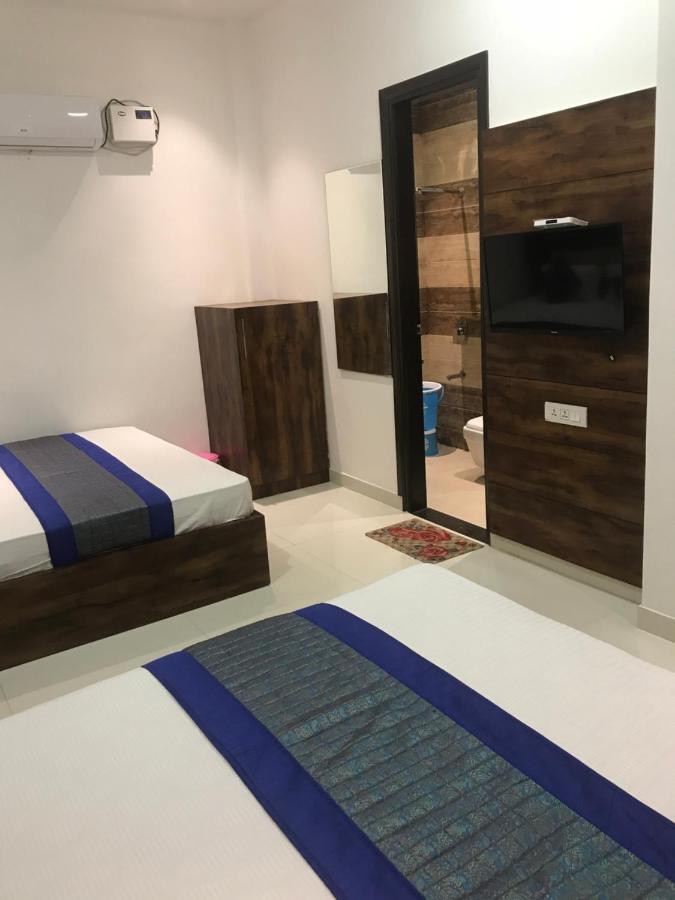 Hotel Sb Residency Amritsar Exterior foto